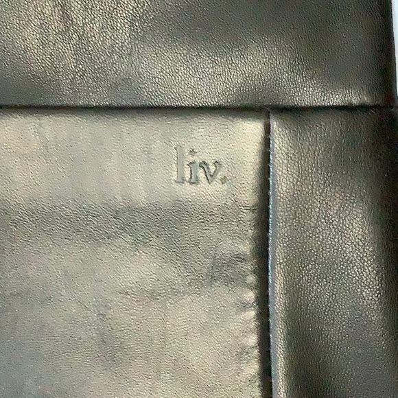 liv. by Olivia + Joy black leather crossbody with baby blue trim - Picture 6 of 12